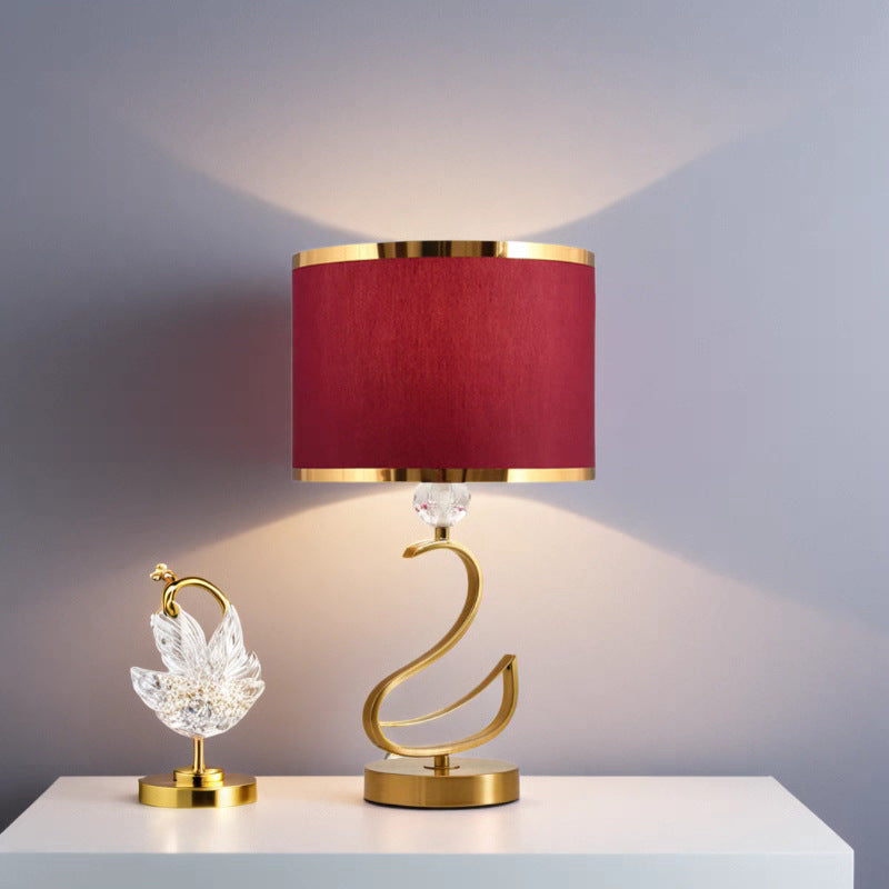 Verschnörkelte Schwan Design Tischlampe