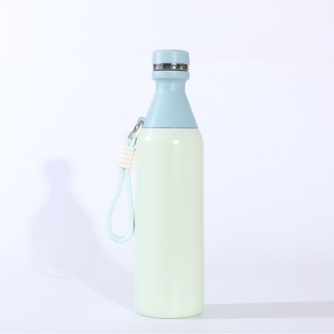 Damen isolierte Edelstahl Trinkflasche mit praktischem Tragegriff Brehn