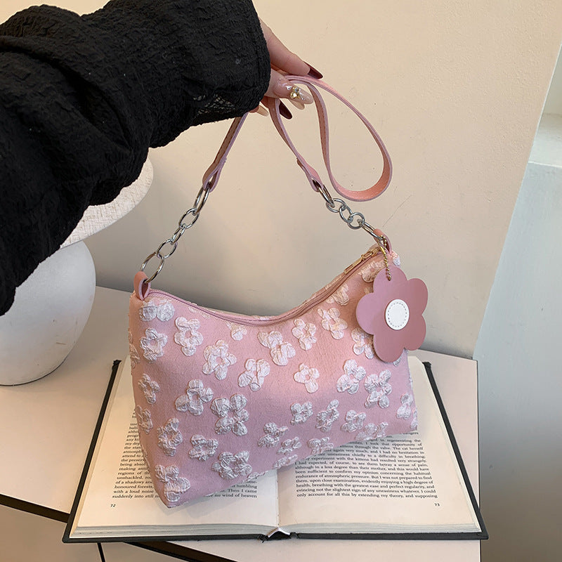 WoStylish Hobo-Handtasche mit floralem Charm Brehn
