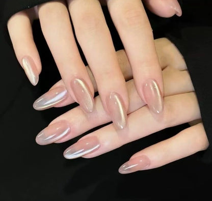 Premium Glänzende Mandel Form Nagelverlängerungen Brehn