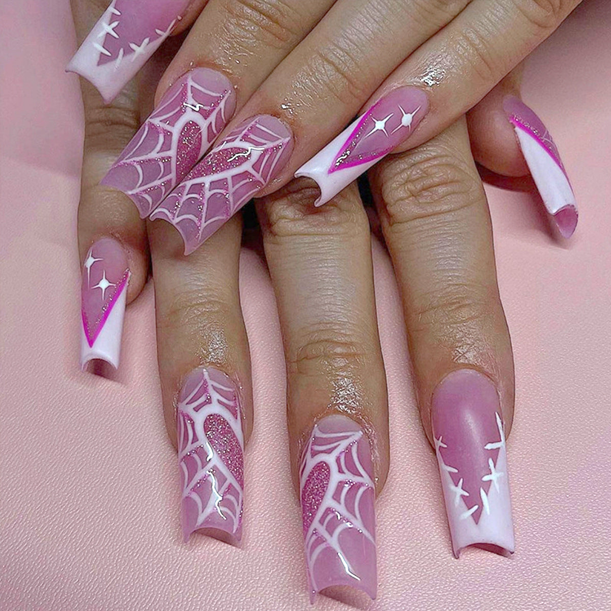 Künstlerische Spinnenetz Press-On Nagelspitzen Brehn
