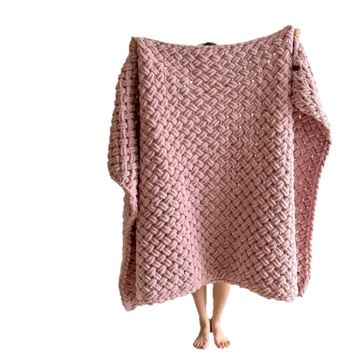 großmaschige handgefertigte Kuscheldecke aus Chenille