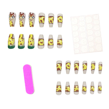 Verspielte Giraffen-themed Nagelkunstverzierungen Brehn
