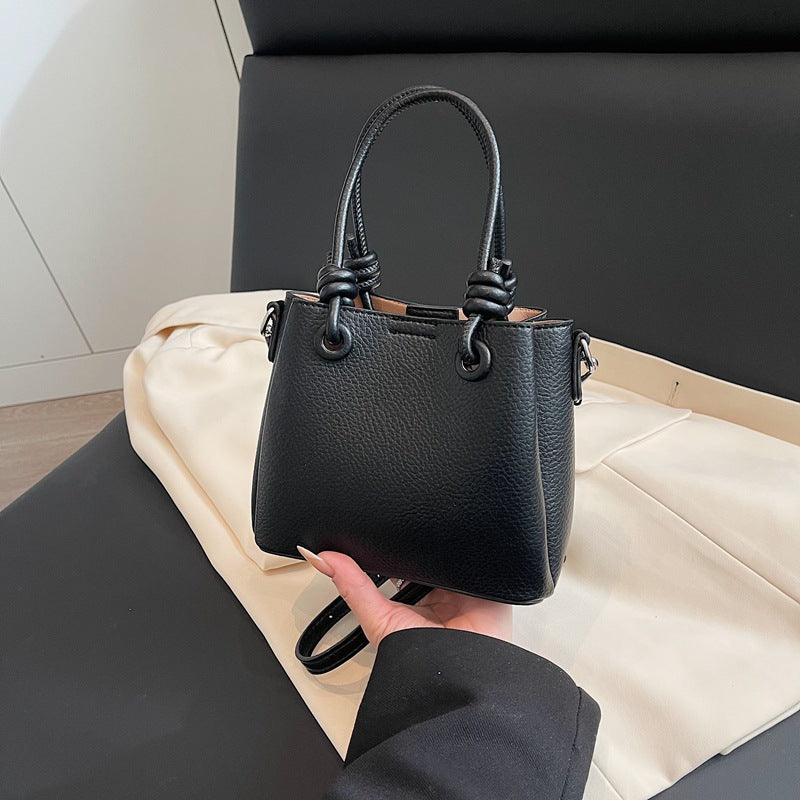 Knot-Detail Mini-Handtasche Brehn