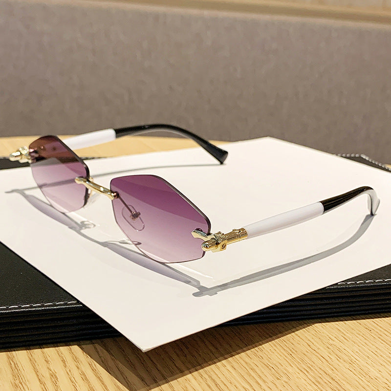 Damen futuristische Sonnenbrille mit übergroßem rechteckigem Rahmen Brehn