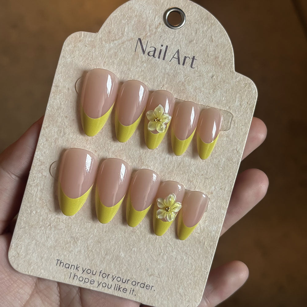 Dekoratives Artisan Press-On Nagelset Brehn
