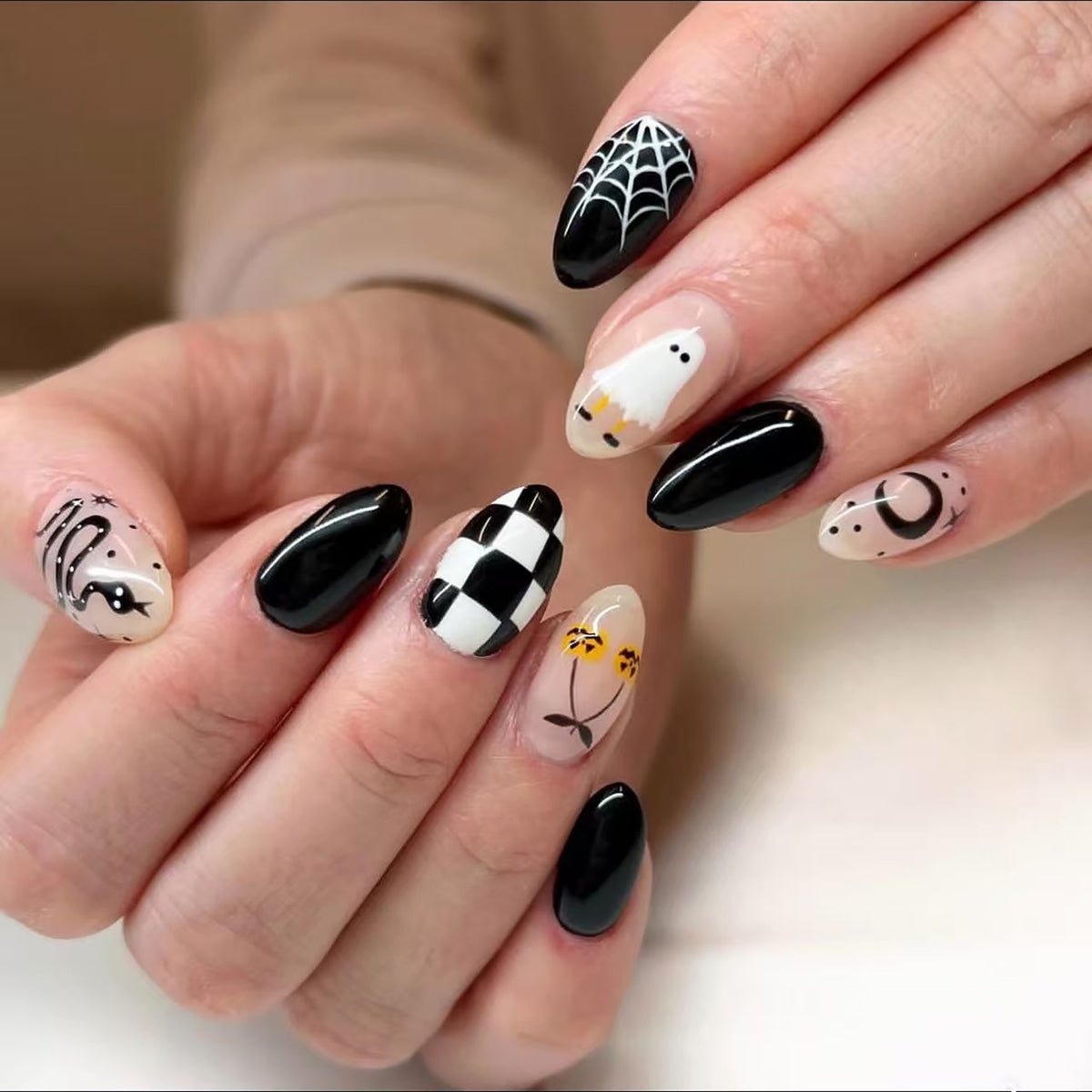Halloween-Thema Press-On Nagelkunst Set 1790738307
