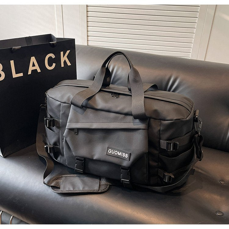 Multifunktionale Sport- Und Reisetasche Mit Robustem Design Brehn