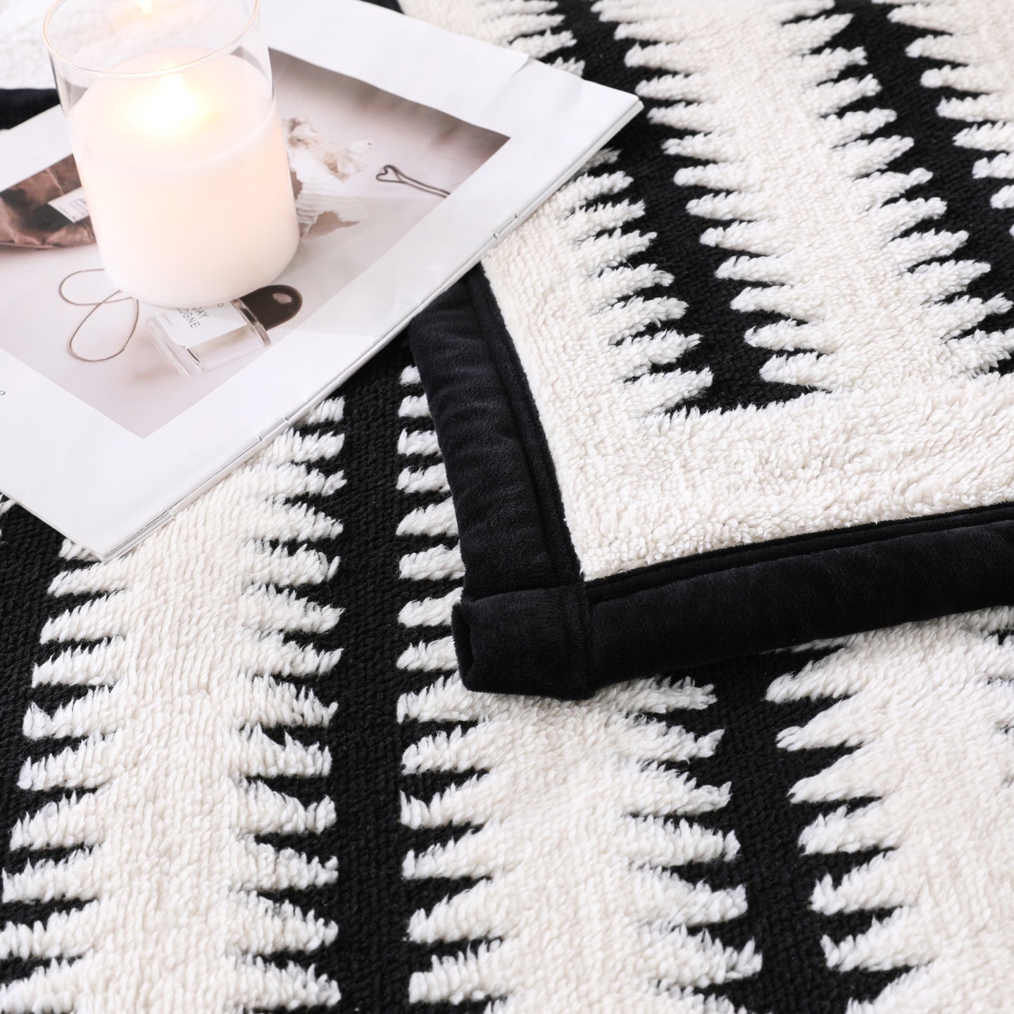 Chic Floral Pattern Wurfdecke Brehn