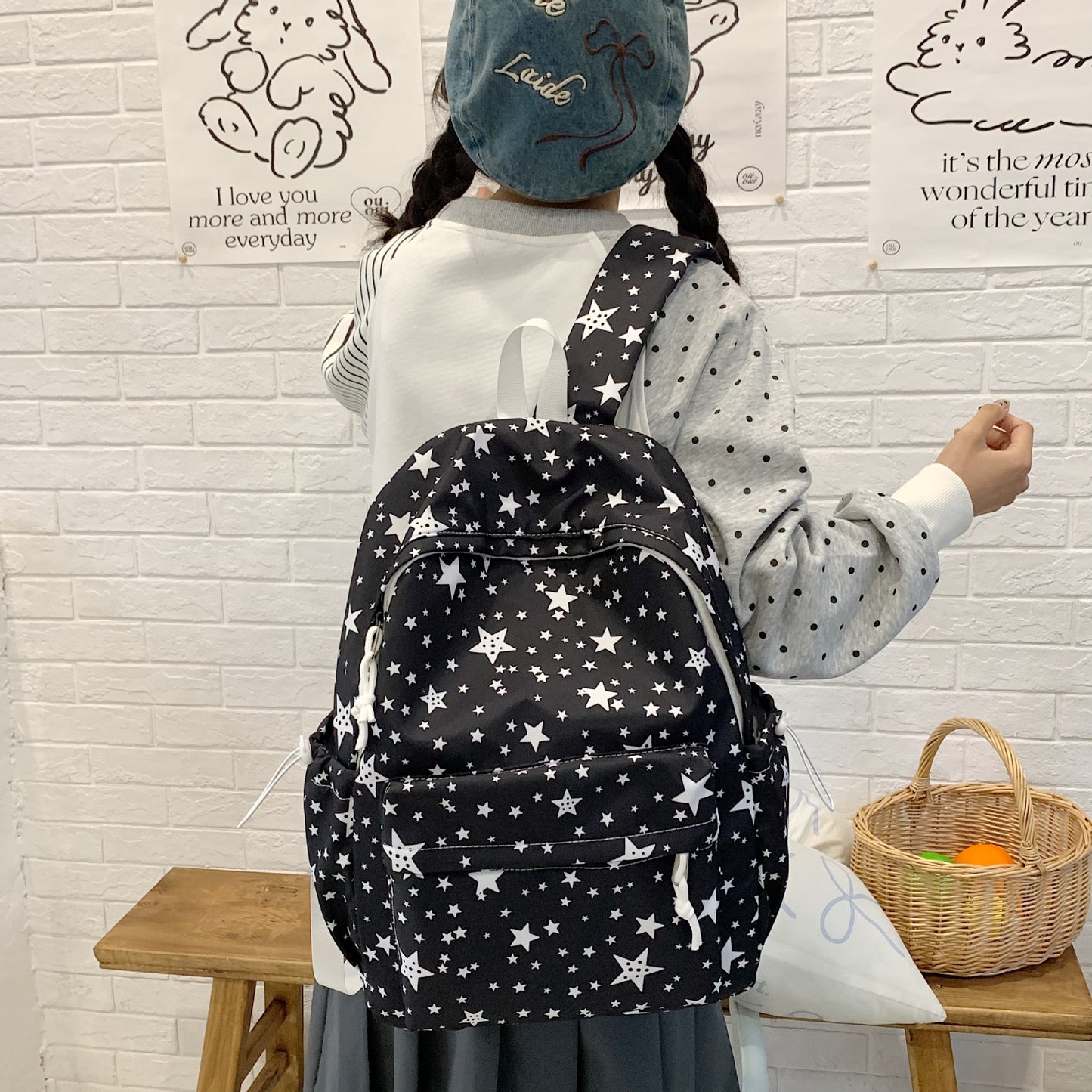 Rucksack mit Hochwertigem Sternenmuster und Multifunktionalen Fächern Brehn
