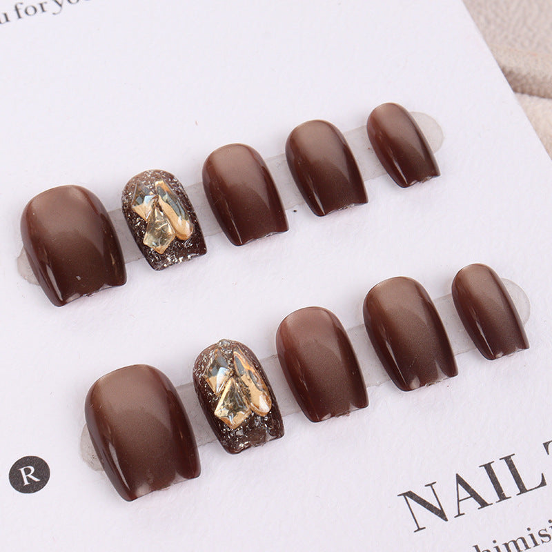 Premium Künstlerischer Press-On Nagelset mit Edelstein Akzenten Brehn