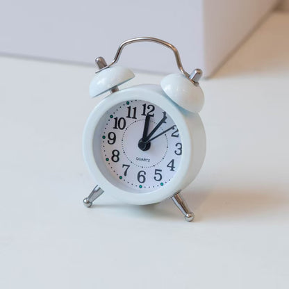 Klassischer Tischwecker Im Bunten Retro-Design Brehn