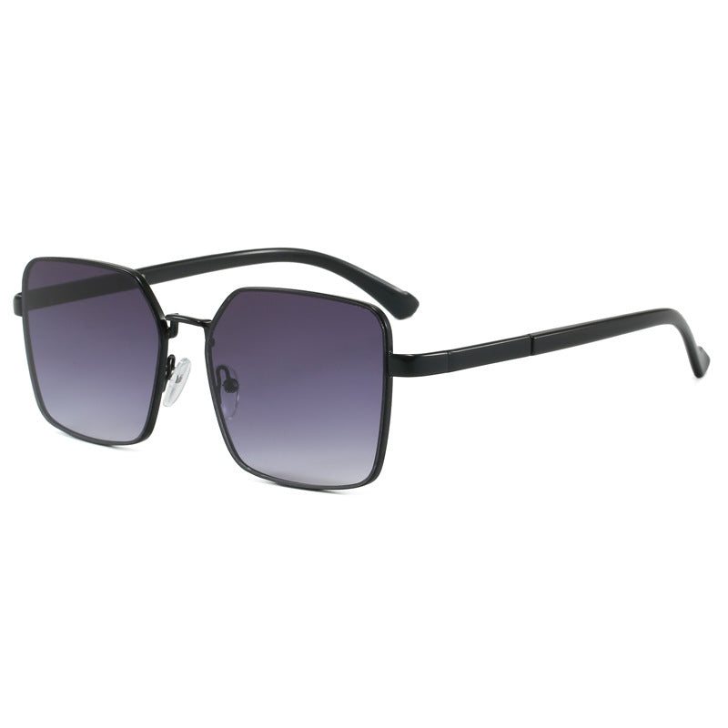 Damen modische Sonnenbrille im quadratischen Design mit gradienten Gläsern Brehn
