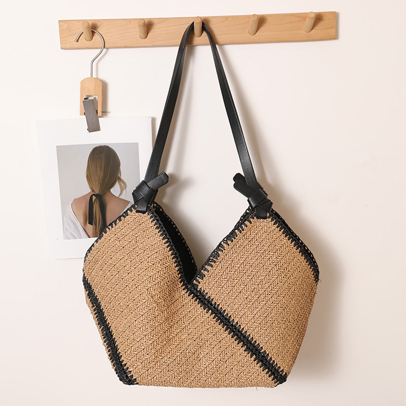 Handgefertigte Boho-Tasche mit Lederakzenten Brehn