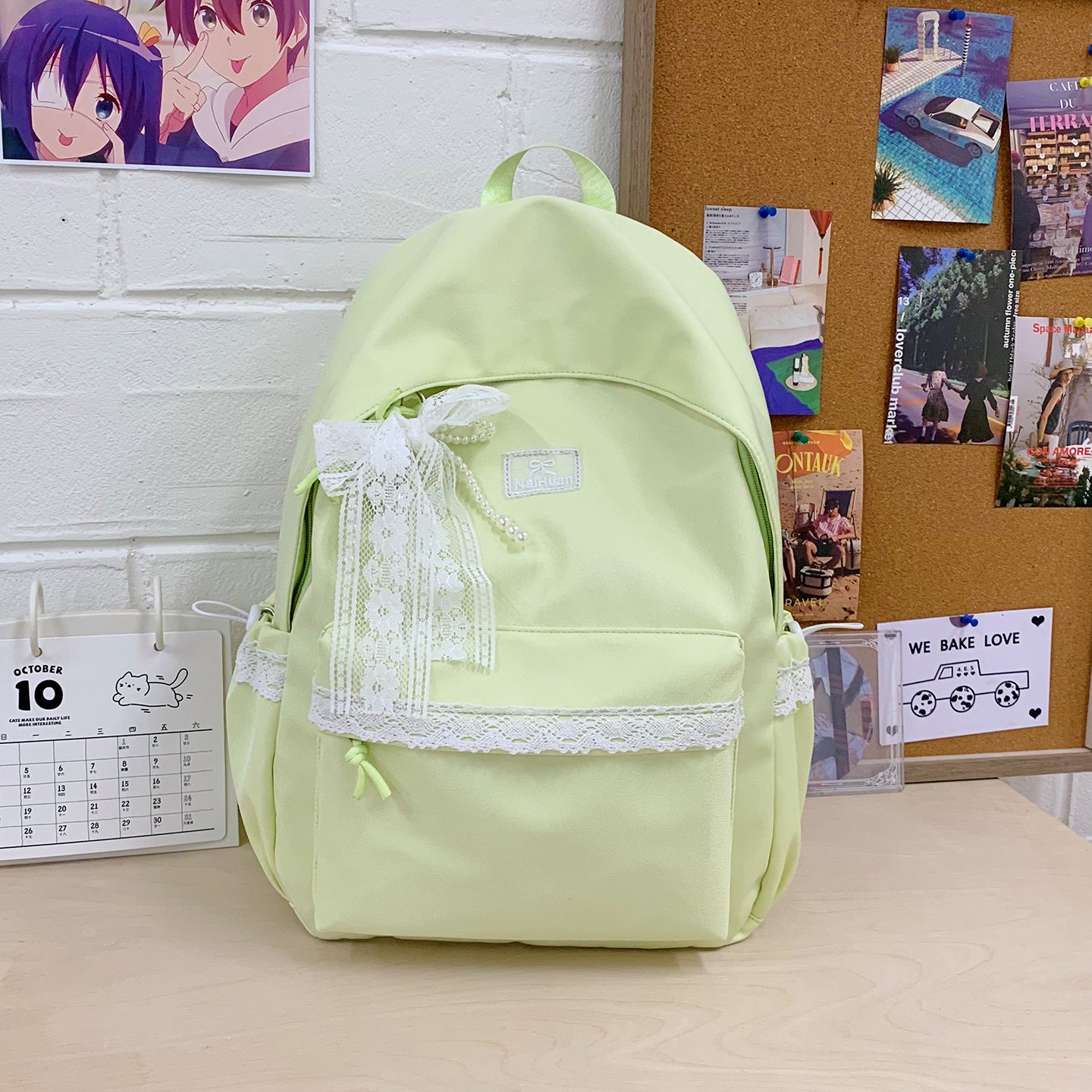 Eleganter Schulrucksack mit Spitzenbesatz