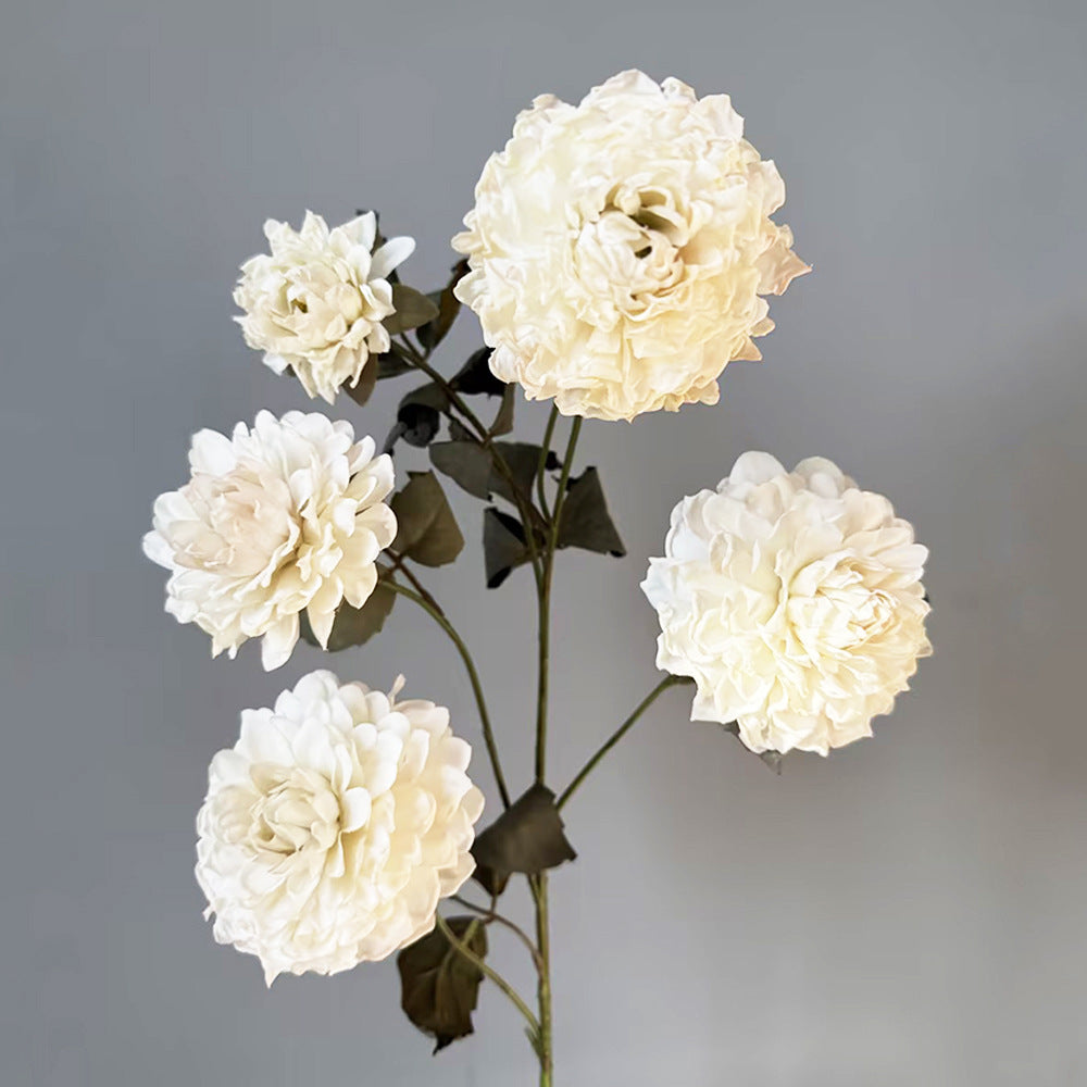 Eleganter künstlicher Dahlienstrauß