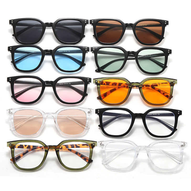 Damen quadratische Designerbrille mit dickem Rahmen und elegantem Profil Brehn