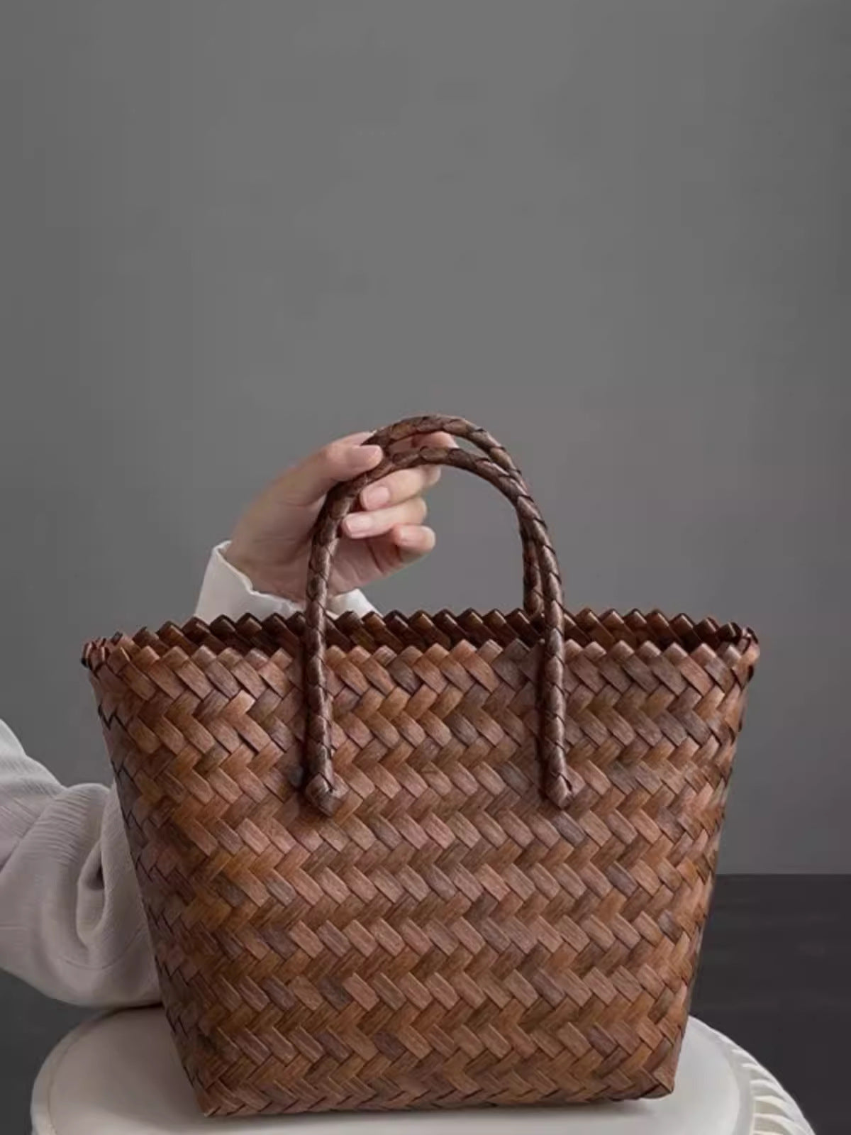 Handtasche Aus Geflochtenem Bast Brehn