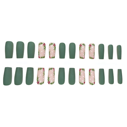 Festive Holly Nail Art Verbesserungen Brehn