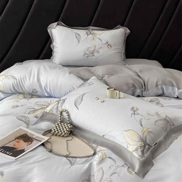 Luxuriöse Satin-Bettwäsche-Garnitur mit geometrischem Jacquardmuster und Satinbesatz Brehn