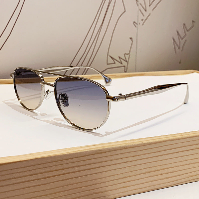Damen modische Piloten-Sonnenbrille mit elegantem Goldrahmen Brehn
