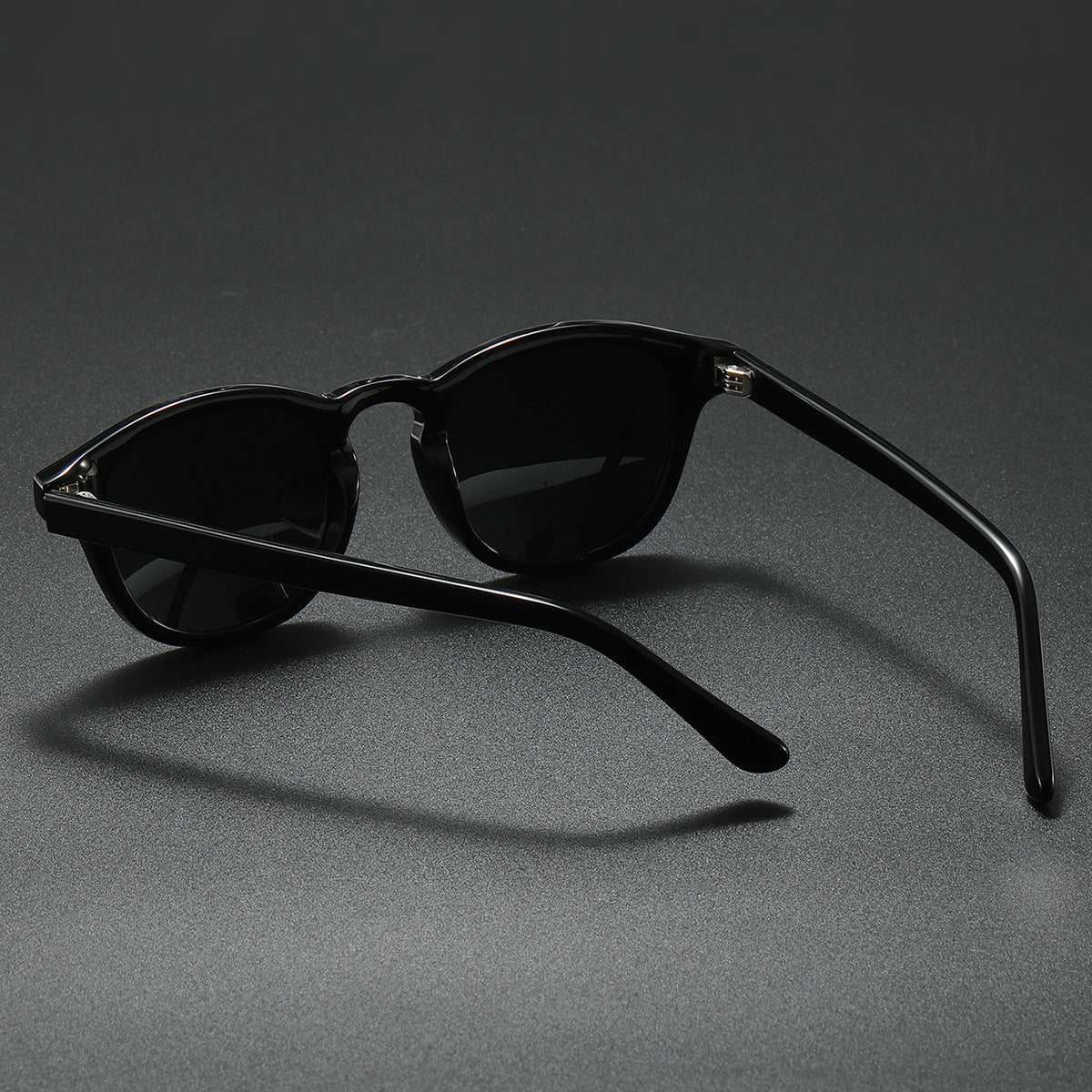 Damen modische Sonnenbrille im zeitgenössischen Schildpatt-Design Brehn