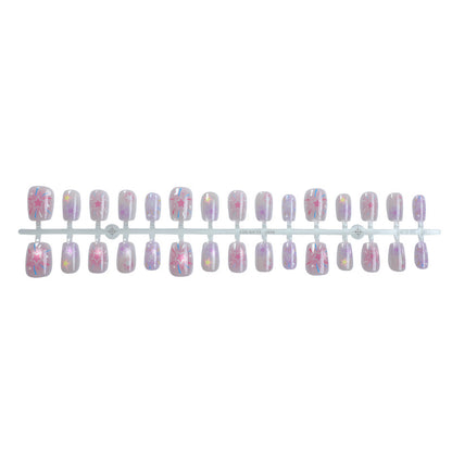 Künstlerisches Press-On-Nagelset mit himmlischen Designs