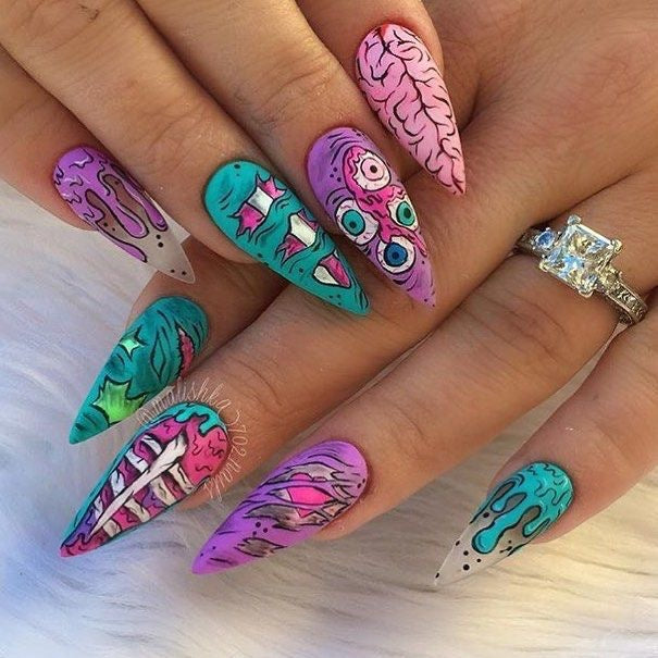 Kreatives Kunstnagelset mit farbenfrohen 3D-Motiven Brehn