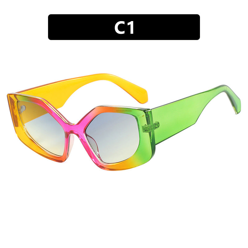 Damen auffällige Sonnenbrille mit oversized Design und modischem Farbverlauf Brehn