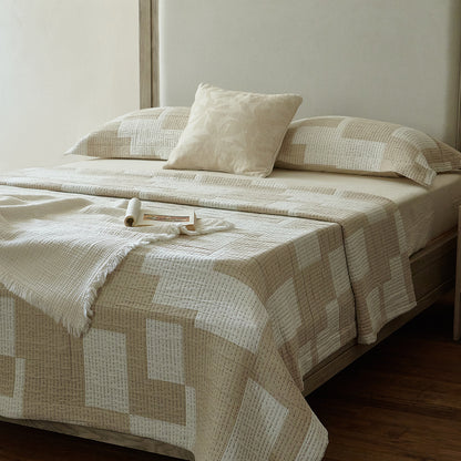 Gestepptes Baumwoll-Bettüberwurf-Set mit leichtem Patchwork‑Relief