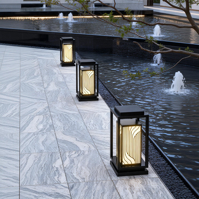 Japanisch inspiriertes LED-Außenlaterne mit Holzrahmen Brehn