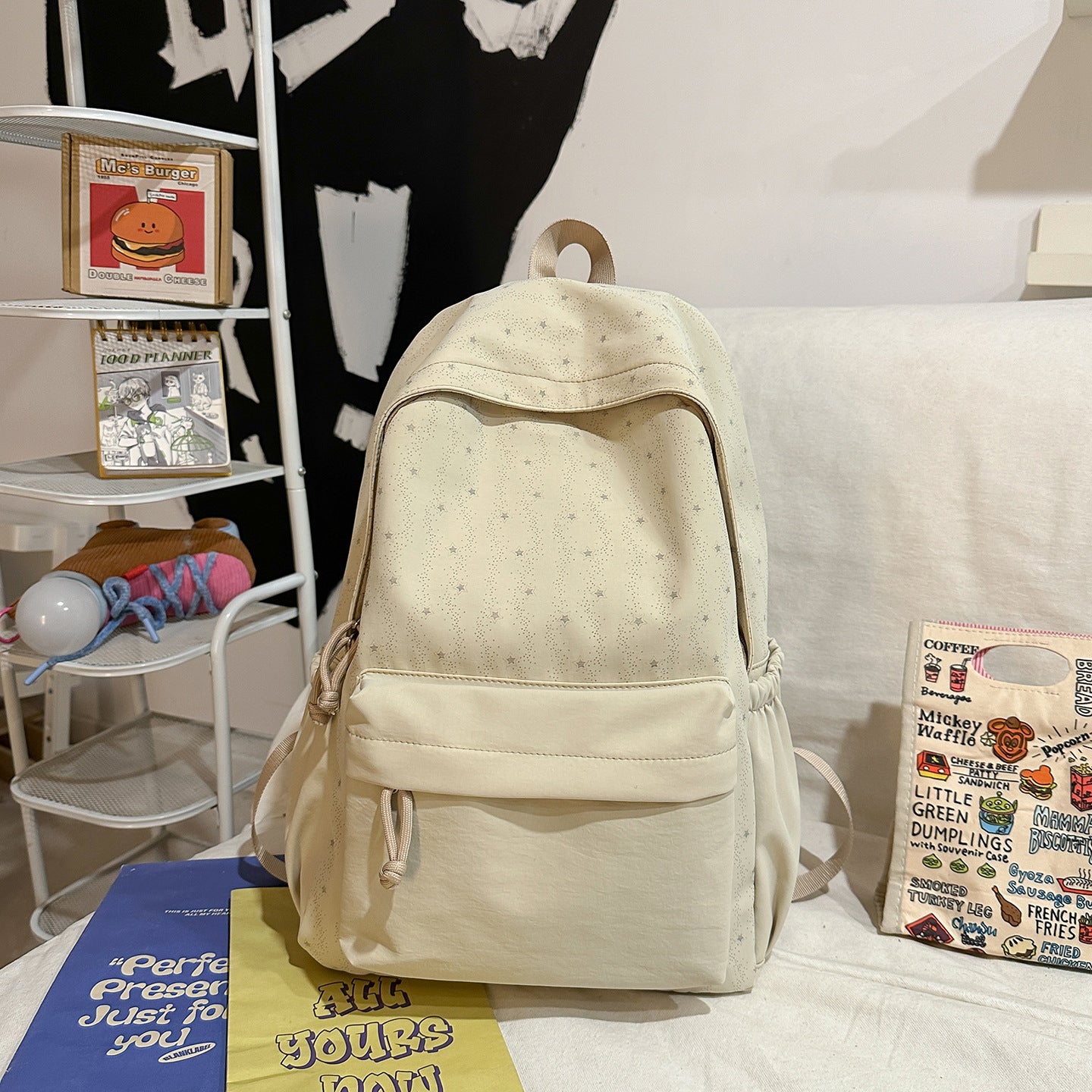 Rucksack mit Niedlichem Sternenmotiv und Praktischem Stauraum Brehn