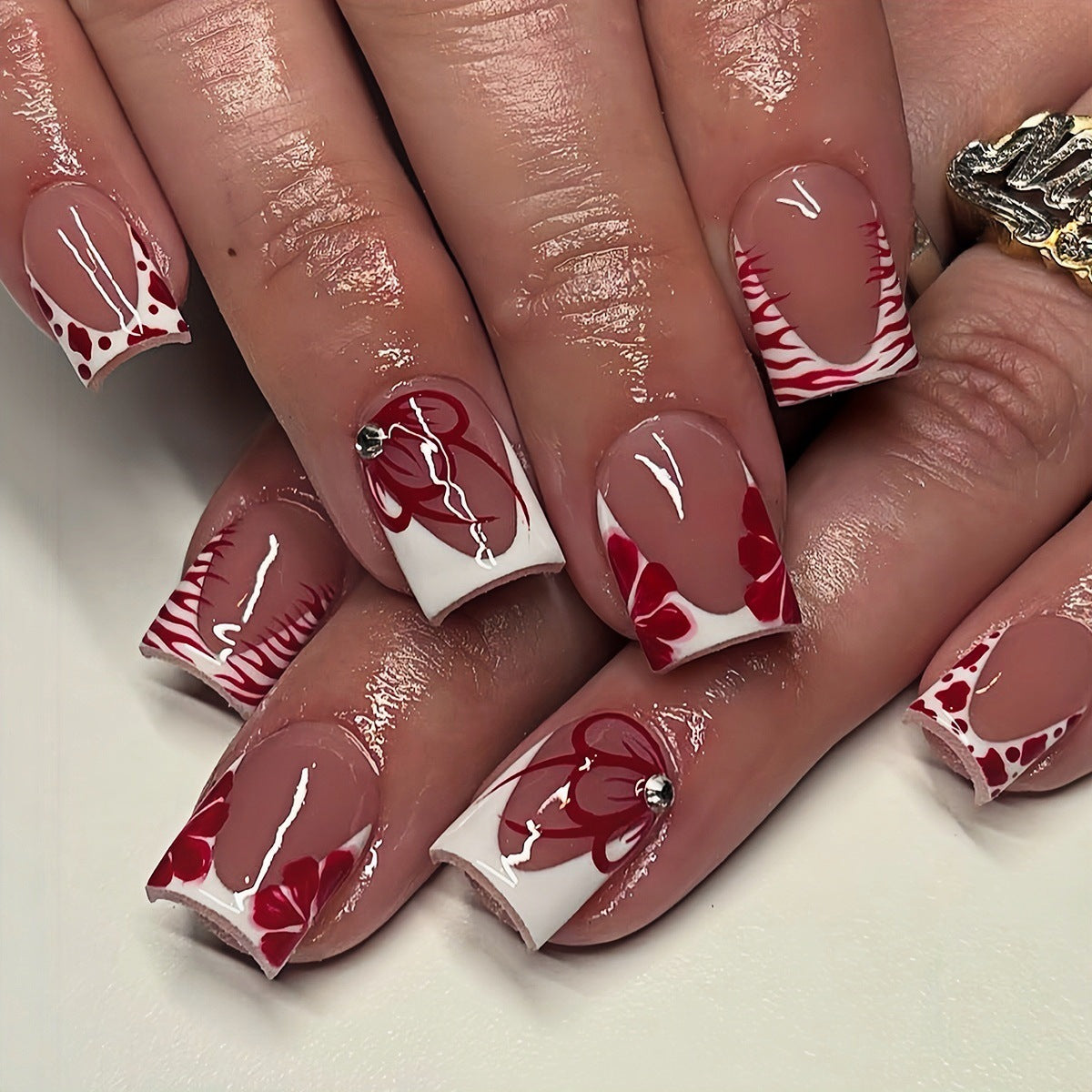 Künstlerische Acryl-Nagelvergrößerungen Brehn