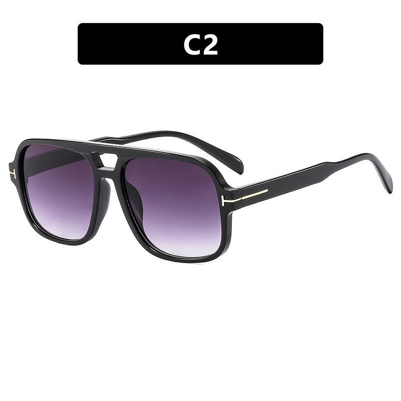 Damen quadratische Designerbrille mit filigranem Rahmen und modernem Kunststoffmaterial Brehn