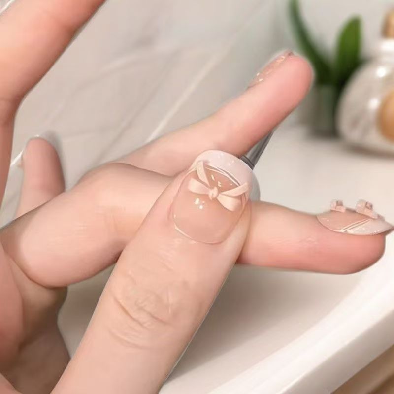 Elegante Press-On Nagelkunst Kollektion Brehn