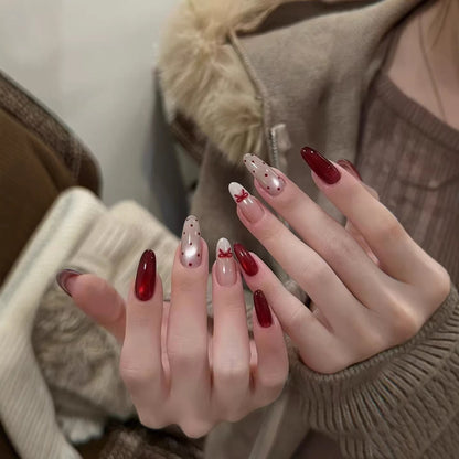 Dekorativer Press-On Nagelset