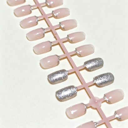 Elegante französische Spitze Nagelkunst Verlängerungen Brehn