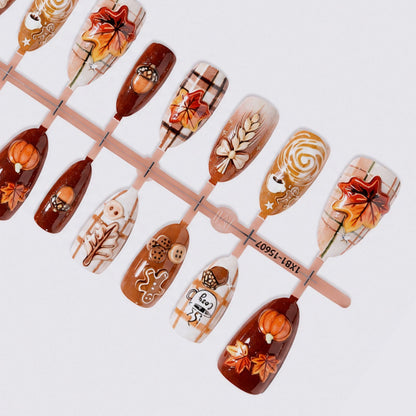 Kreatives Kunstnagelset mit Herbstmotiven Brehn