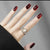 Glänzende rote Press-On-Nagelset Brehn