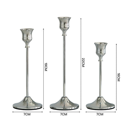 Elegante goldene Kerzenhalter Set