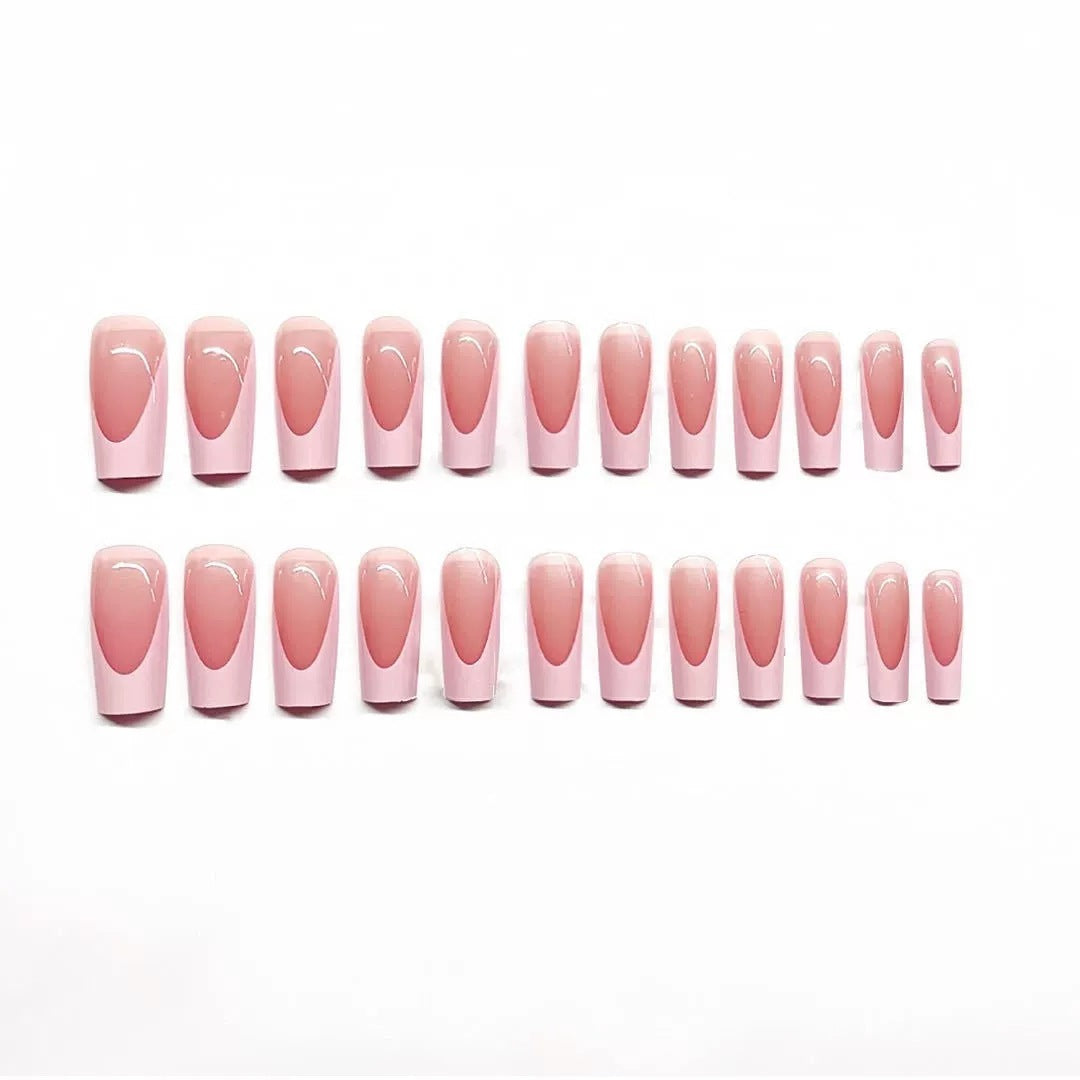 Elegantes französisches Tipp-Press-On-Nagelset Brehn