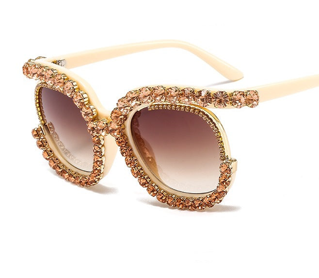 Damen Glamouröse Cat-Eye-Sonnenbrille mit funkelndem Kristallbesatz Brehn