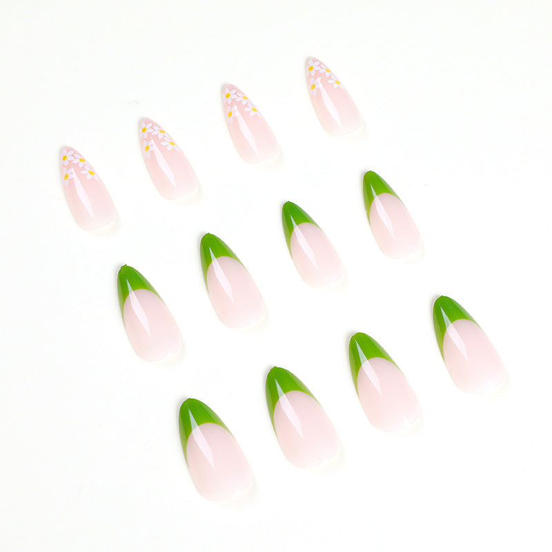 Künstliche Nagelschmuck Brehn