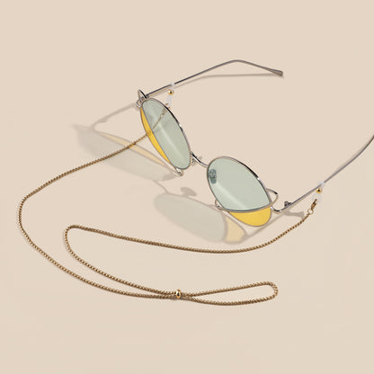 Sleek Chain Eyewear Holder Brehn