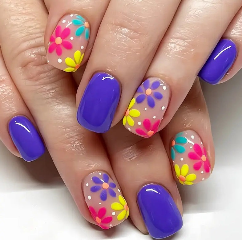 Erdbeergarten Nail Art Brehn