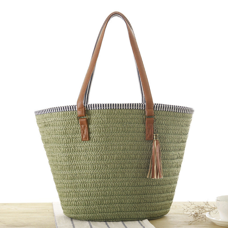 Strandtasche Aus Handgewebtem Naturmaterial mit Elegantem Lederakzent Brehn