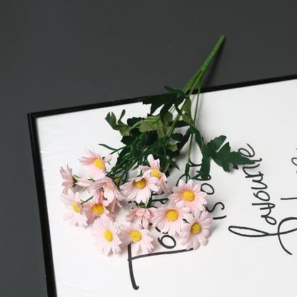 Dekorative Blumenarrangements für die Wohnkultur