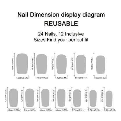 Kunstnagelset mit luxuriösem French Design und funkelnden Strassverzierungen Brehn