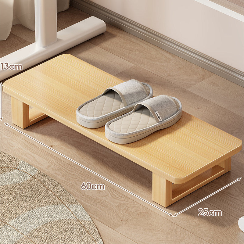 Niedrige Holzschuhplattform und Schuhregal-Organizer für den Eingangsbereich