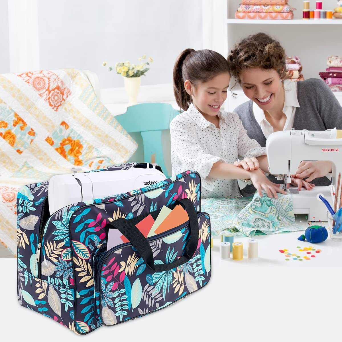 Praktische Reisetasche mit Blütenblattmotiv Brehn